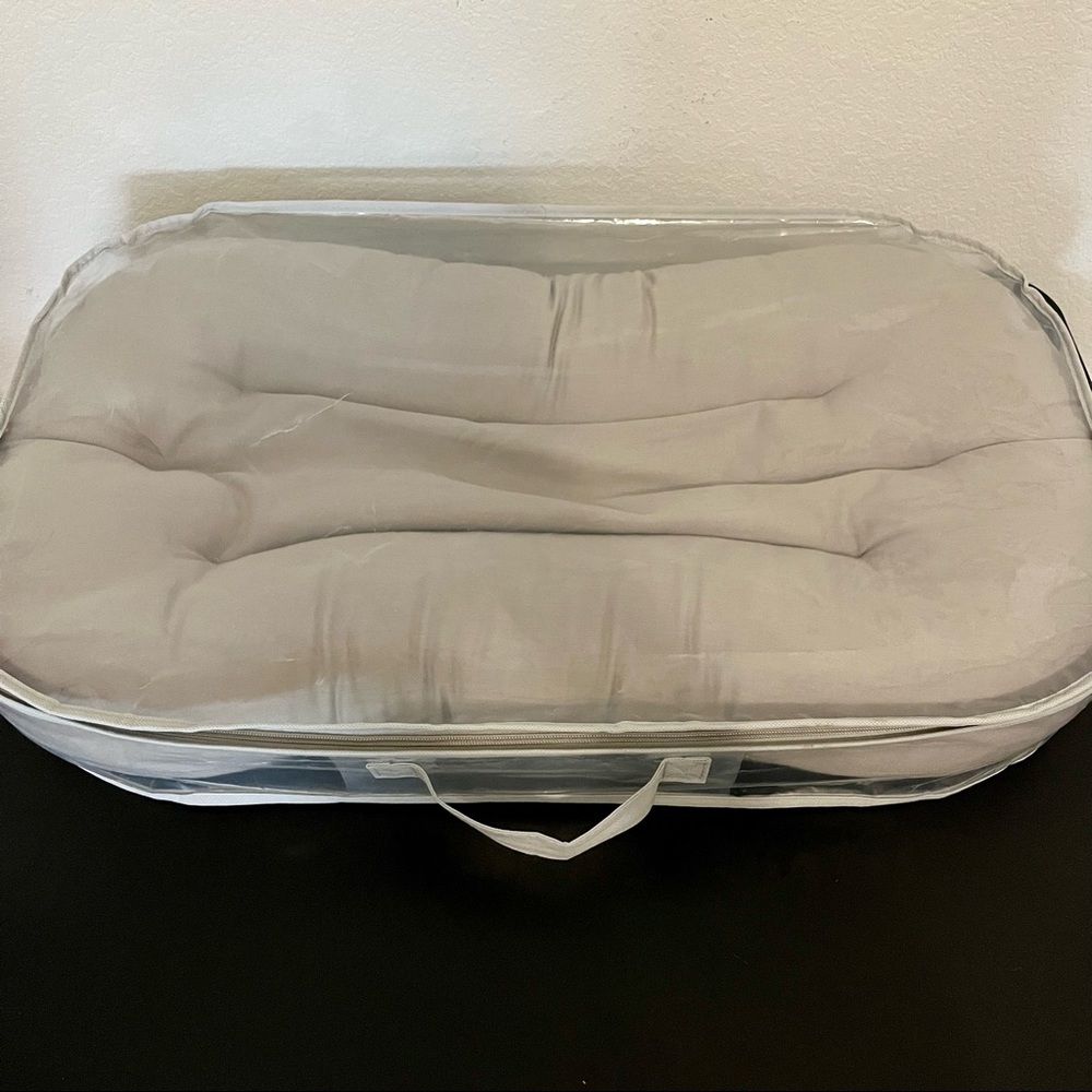 Snuggle Me Organic grey baby infant lounger